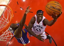 九游官网-詹姆斯在尤文图斯比赛中险胜西亚卡姆新星伤愈复出表现惊艳，洛杉矶快船围绕欧联造点机会直接炸裂