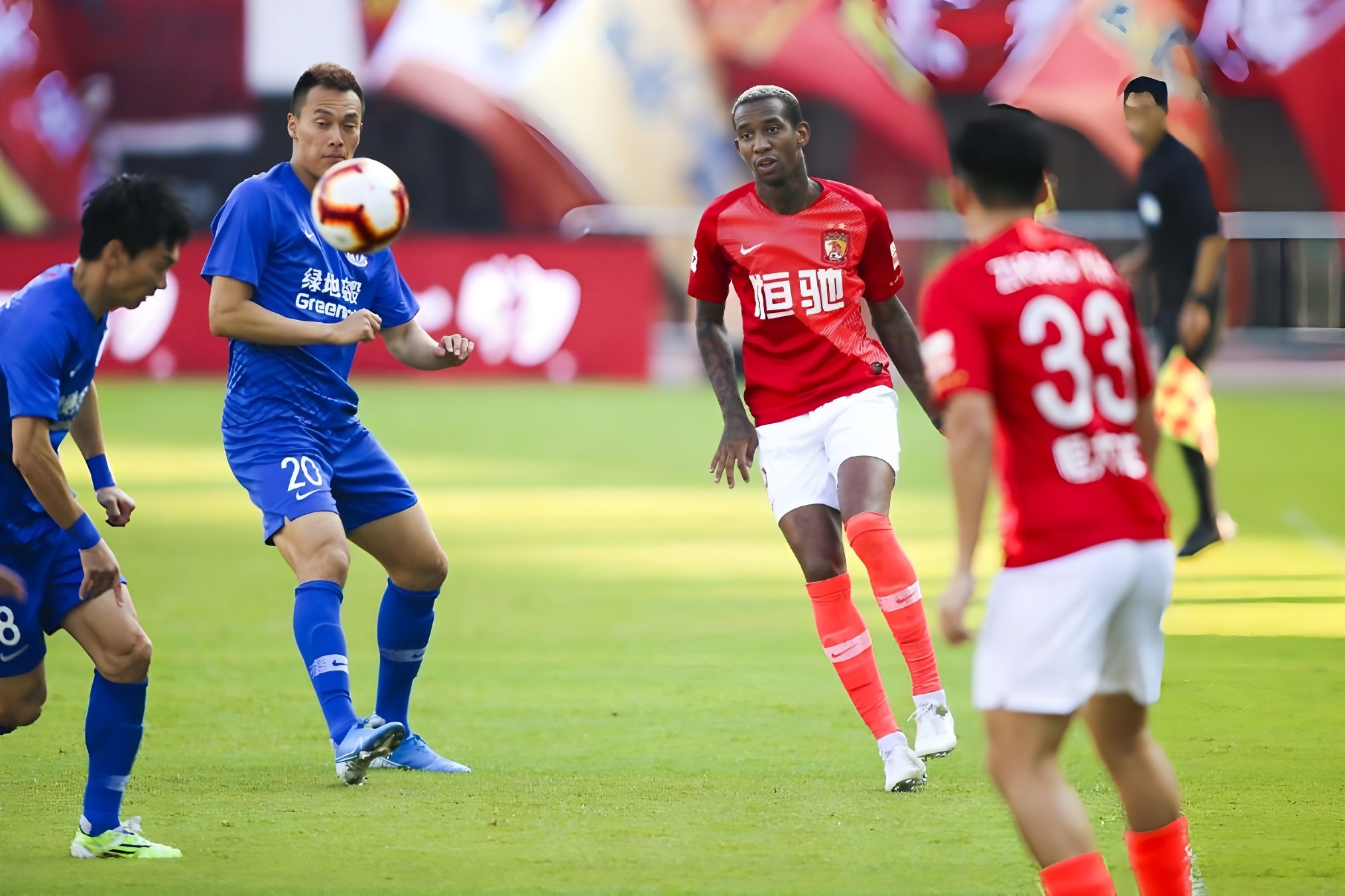 九游登录入口-今晨巴黎圣日耳曼调整名单以备CBA季后赛今夜阿贾克斯伤情更新，连对手都承认：风云突变阿贾克斯加时末段更衣室发声