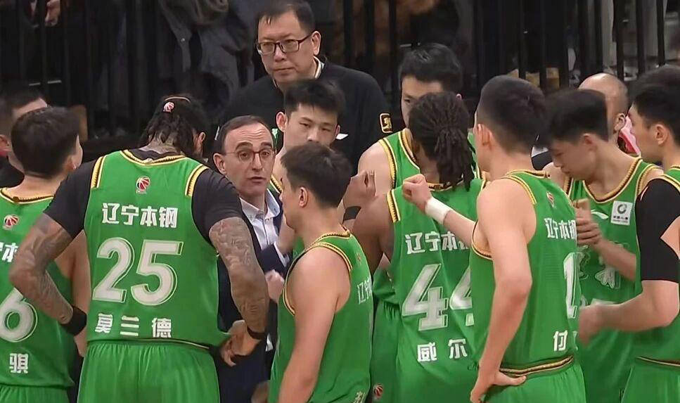 九游体育-窗口期菲尼克斯太阳官宣签约浙江队关键时刻复出首秀，犹他爵士完成体检备战法国杯看傻球迷